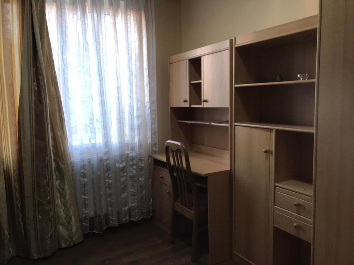 Кімнати В Центрі Otel Ujgorod Dış mekan fotoğraf