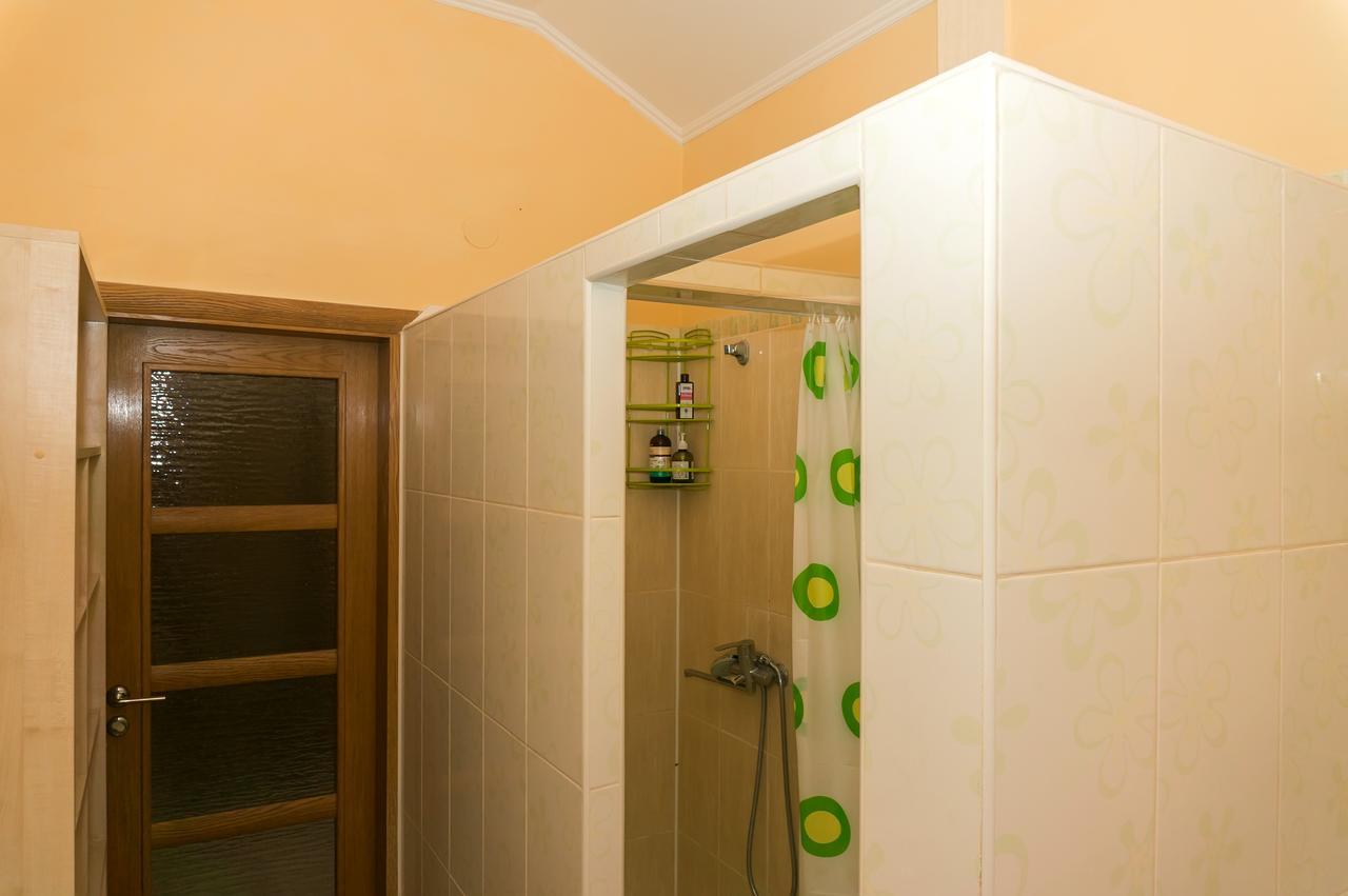 Кімнати В Центрі Otel Ujgorod Dış mekan fotoğraf