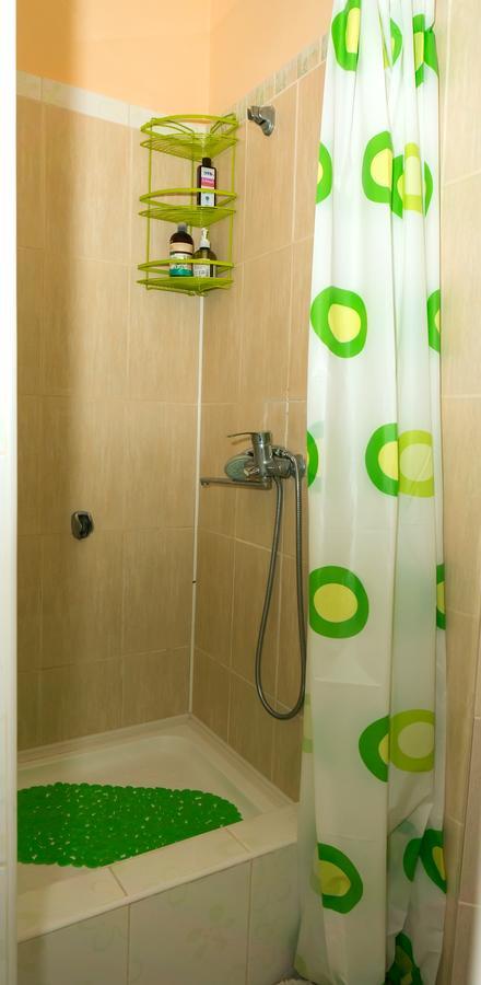 Кімнати В Центрі Otel Ujgorod Dış mekan fotoğraf